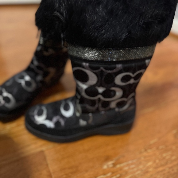 Coach boots - Picture 1 of 3